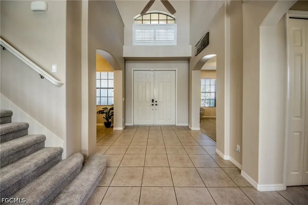 5601 Del Rio Court Cape Coral FL 33904
