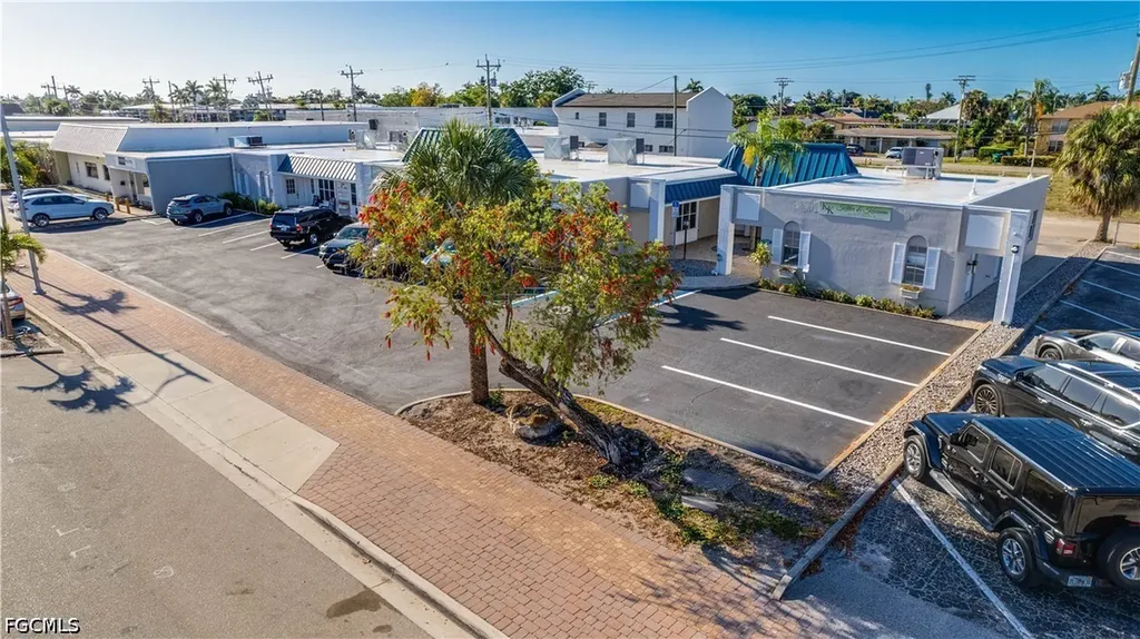 1314-1322 Lafayette Street Cape Coral FL 33904