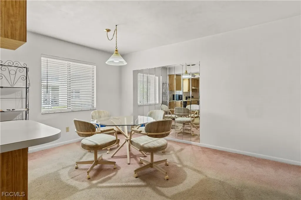 1113 Cape Coral Parkway W Cape Coral FL 33914