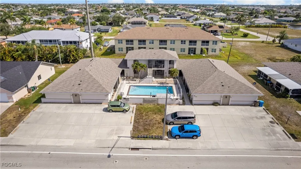 1113 Cape Coral Parkway W Cape Coral FL 33914