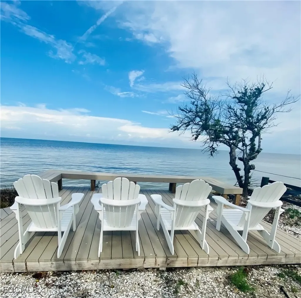 8315 Main Street Bokeelia FL 33922