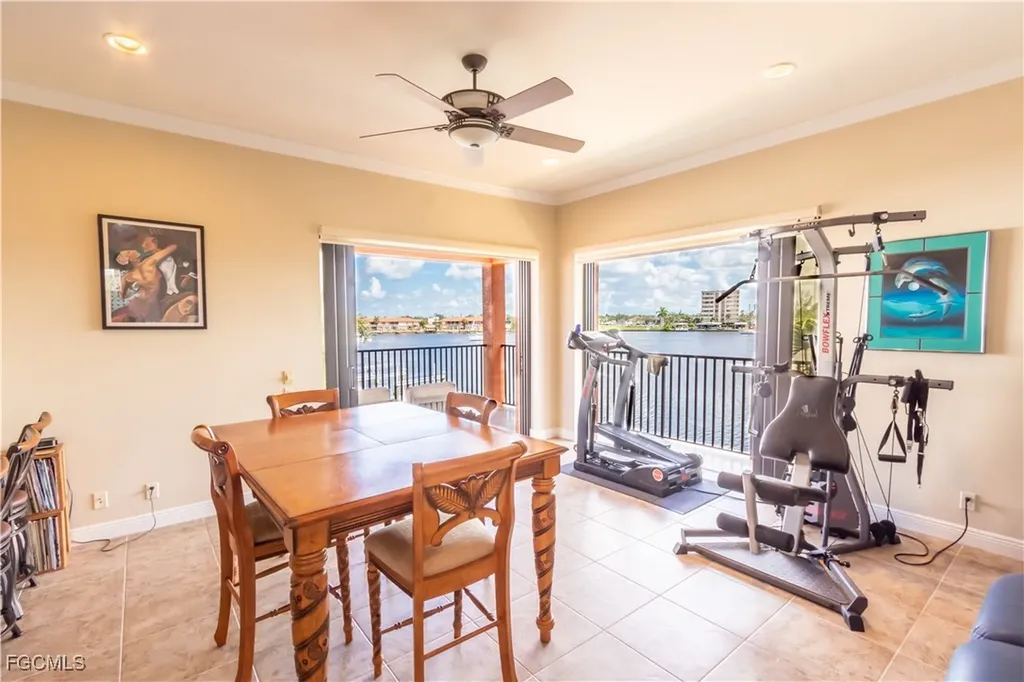 447 Avalon Drive Cape Coral FL 33904
