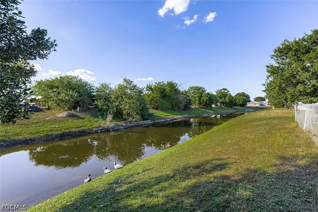 211 S Lake Drive Lehigh Acres FL 33936