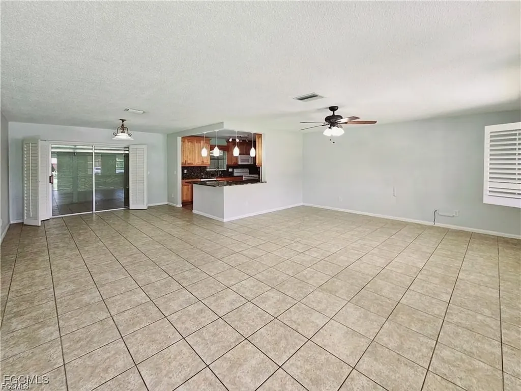 211 S Lake Drive Lehigh Acres FL 33936