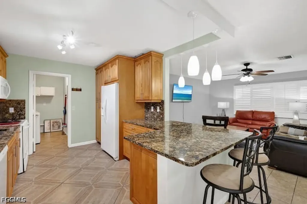 211 S Lake Drive Lehigh Acres FL 33936