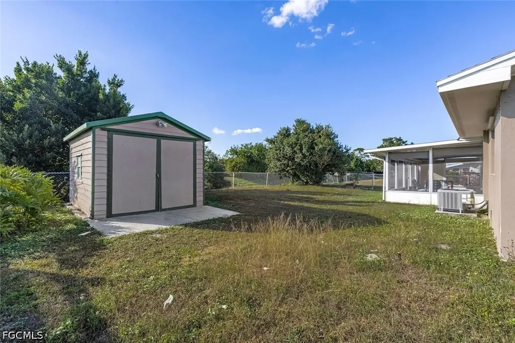 211 S Lake Drive Lehigh Acres FL 33936