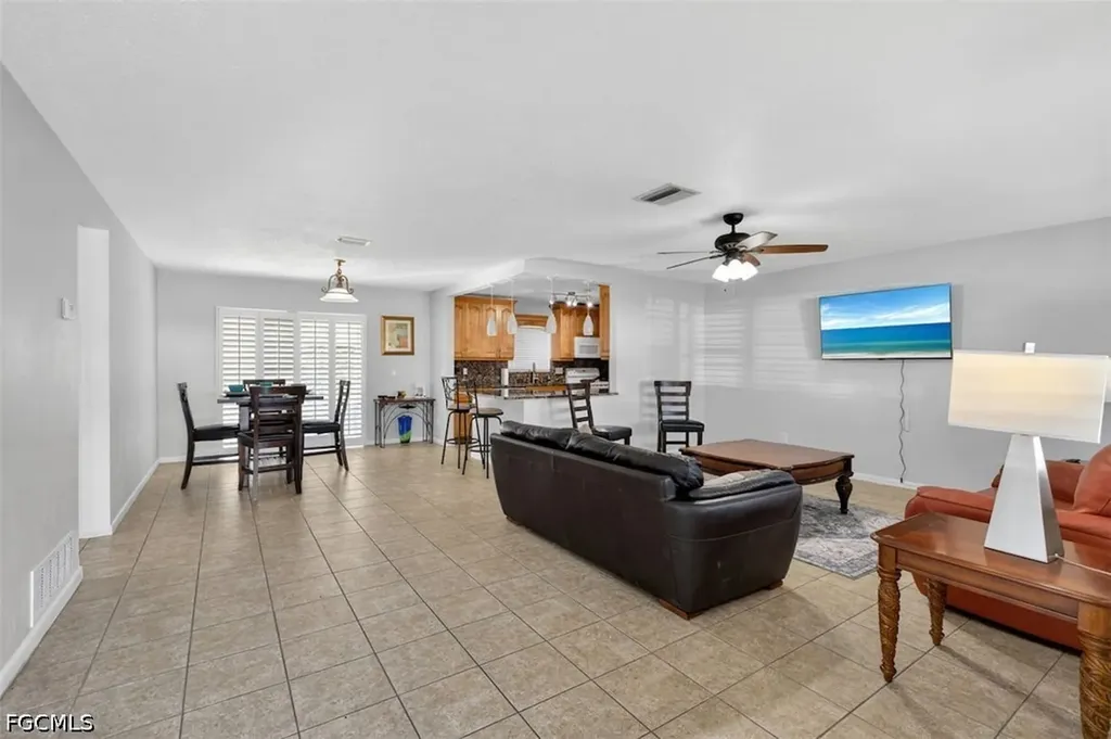 211 S Lake Drive Lehigh Acres FL 33936