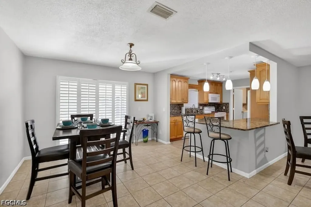 211 S Lake Drive Lehigh Acres FL 33936