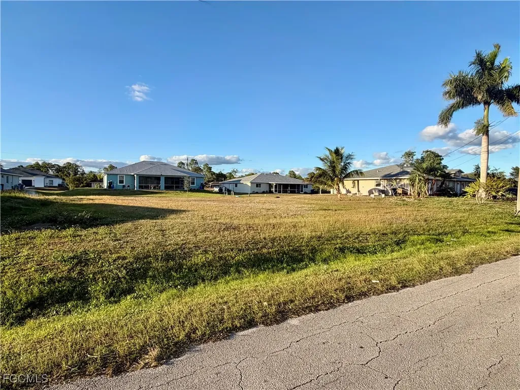 2424/2426 Vernon Avenue S Lehigh Acres FL 33973