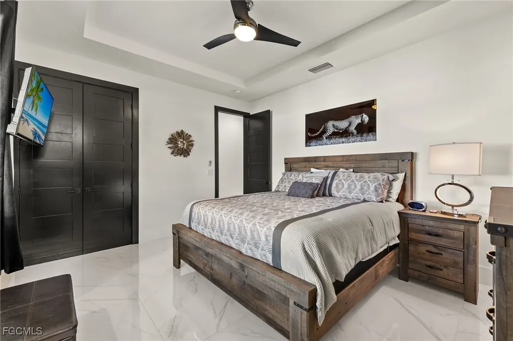 3303 NW 14th Street Cape Coral FL 33993