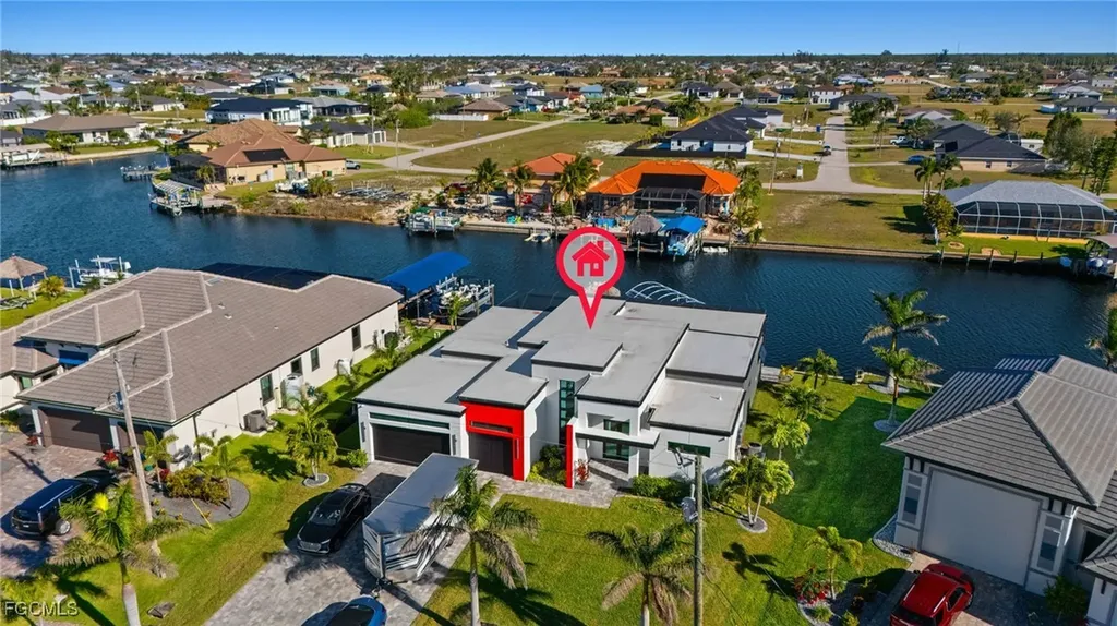 3303 NW 14th Street Cape Coral FL 33993