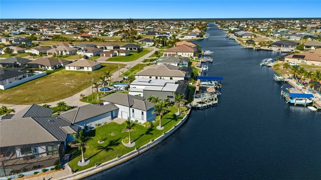 3303 NW 14th Street Cape Coral FL 33993