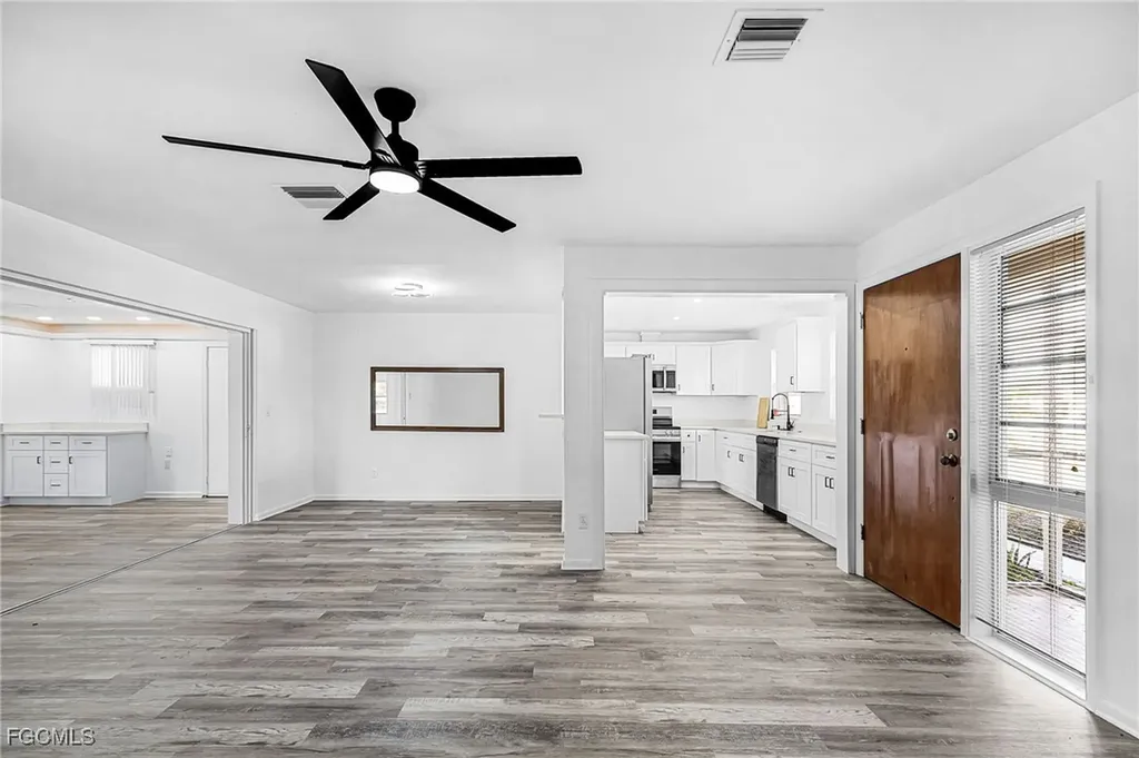 108 SE 42nd Terrace Cape Coral FL 33904