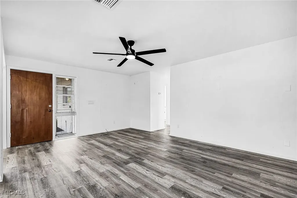 108 SE 42nd Terrace Cape Coral FL 33904
