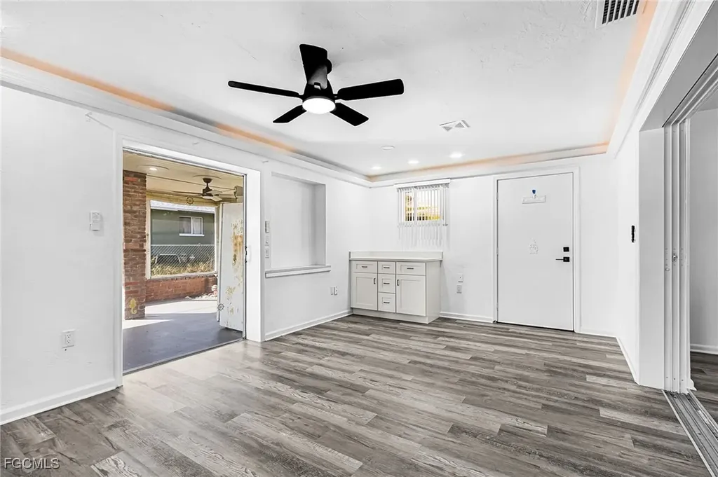 108 SE 42nd Terrace Cape Coral FL 33904
