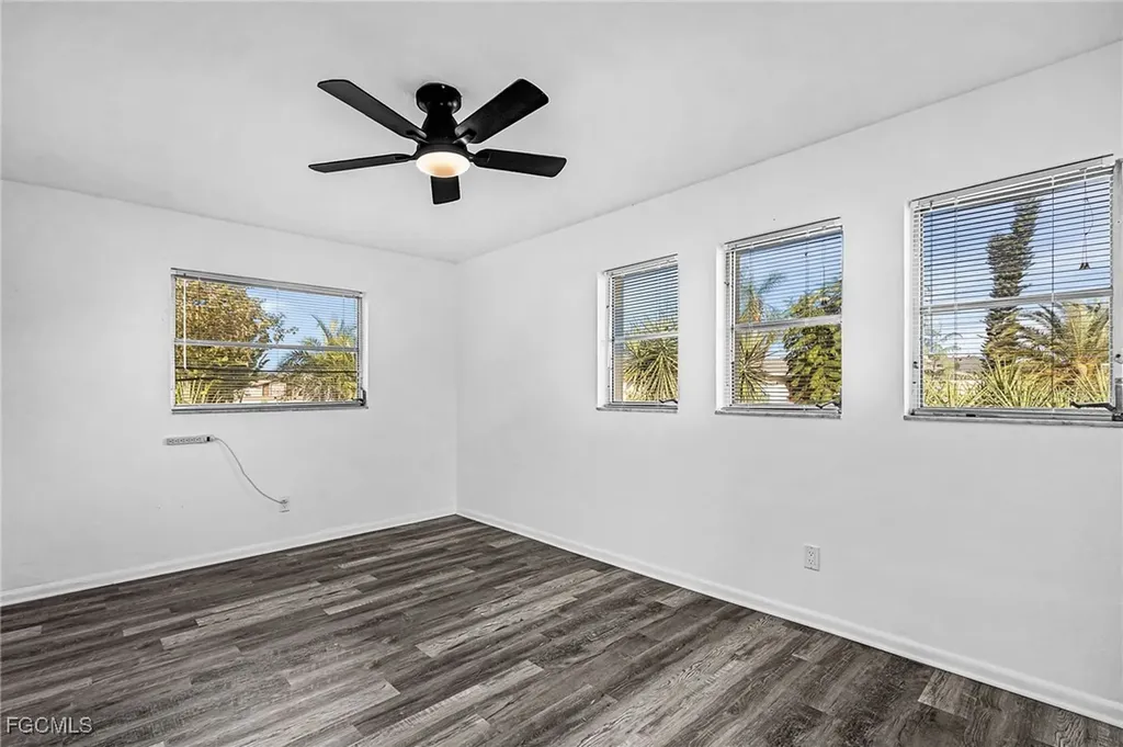 108 SE 42nd Terrace Cape Coral FL 33904