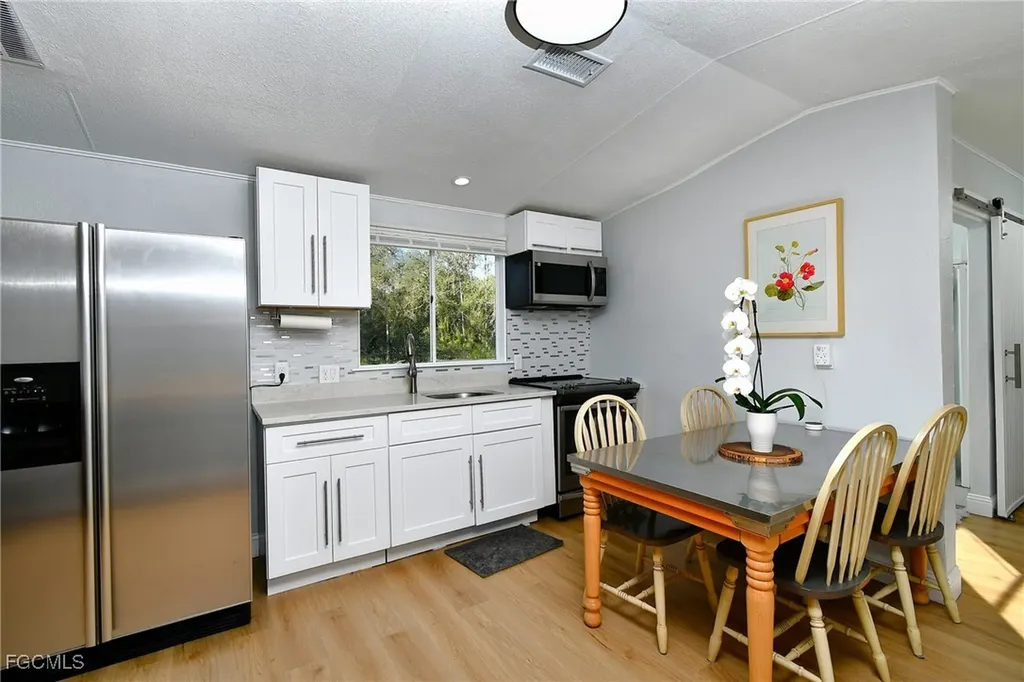 22950 Tinas Lane Fort Myers FL 33913