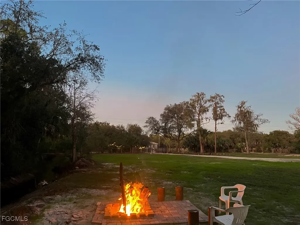 22950 Tinas Lane Fort Myers FL 33913