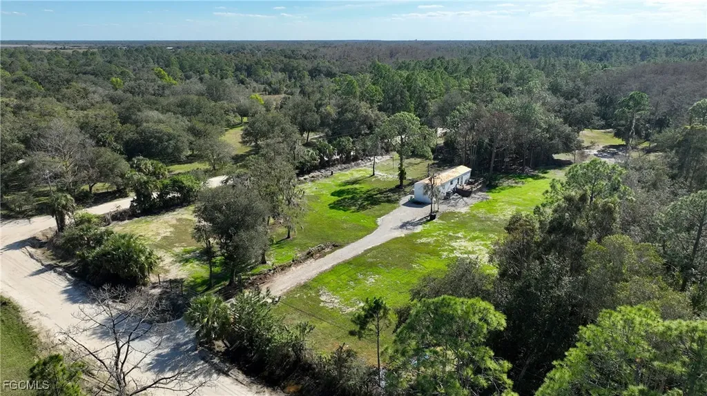 22950 Tinas Lane Fort Myers FL 33913