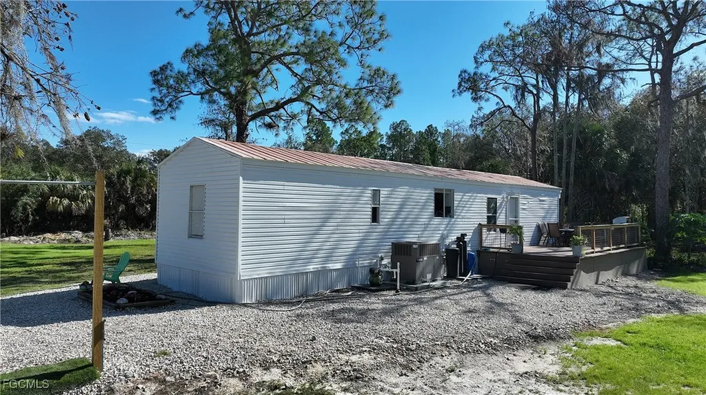22950 Tinas Lane Fort Myers FL 33913