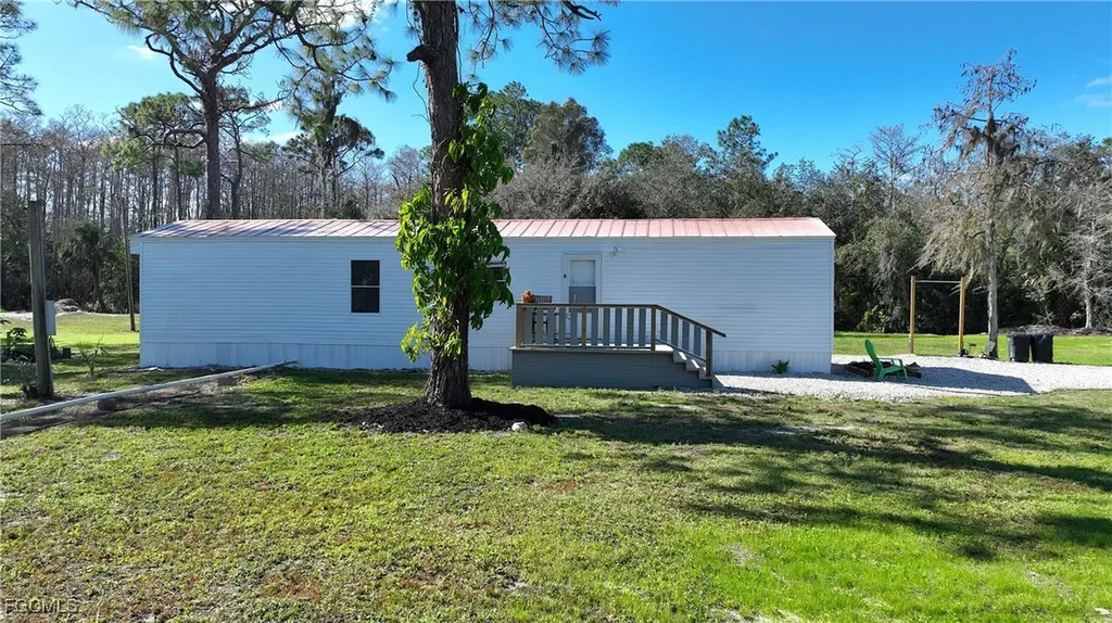 22950 Tinas Lane Fort Myers FL 33913