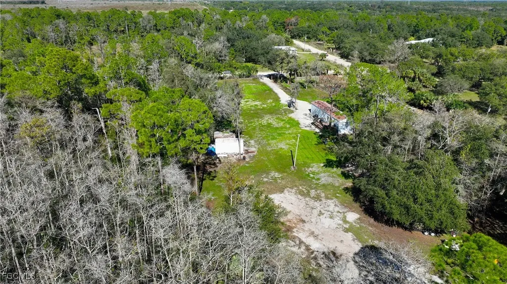 22950 Tinas Lane Fort Myers FL 33913
