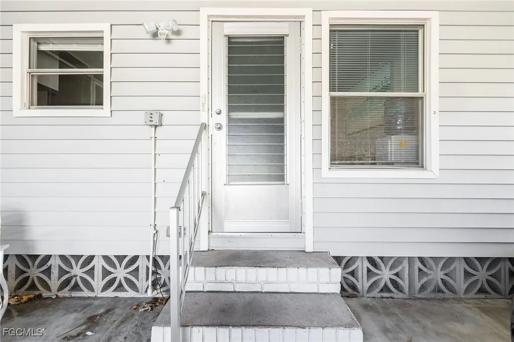 275 Boros Drive North Fort Myers FL 33903