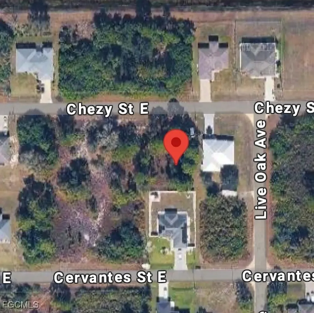 842 Chezy Street E Lehigh Acres FL 33974