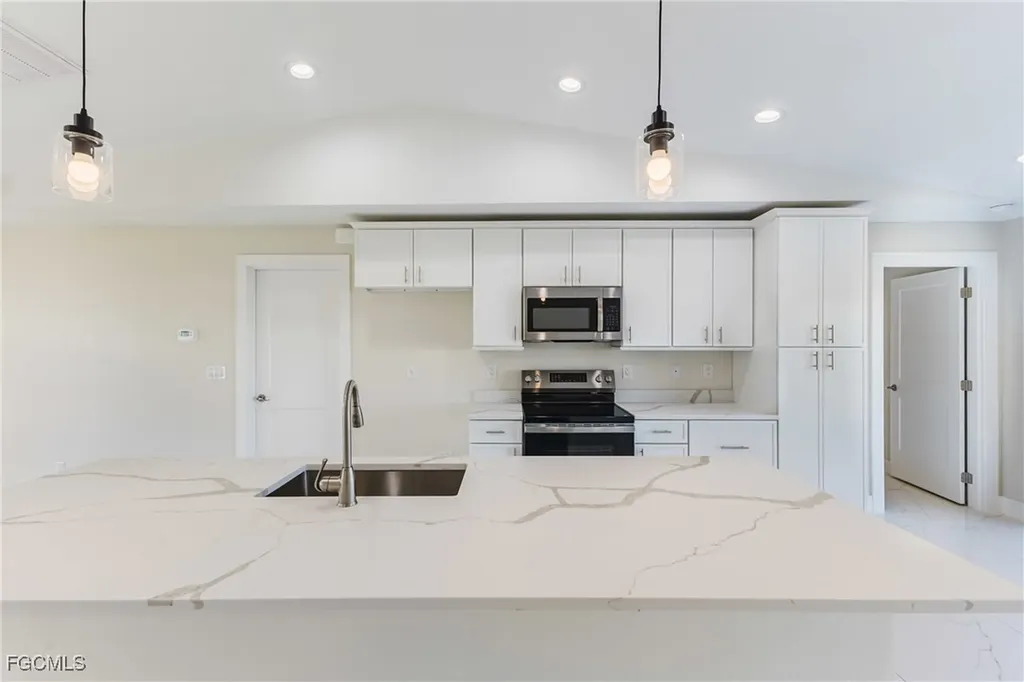 310 NW 16th Place Cape Coral FL 33993