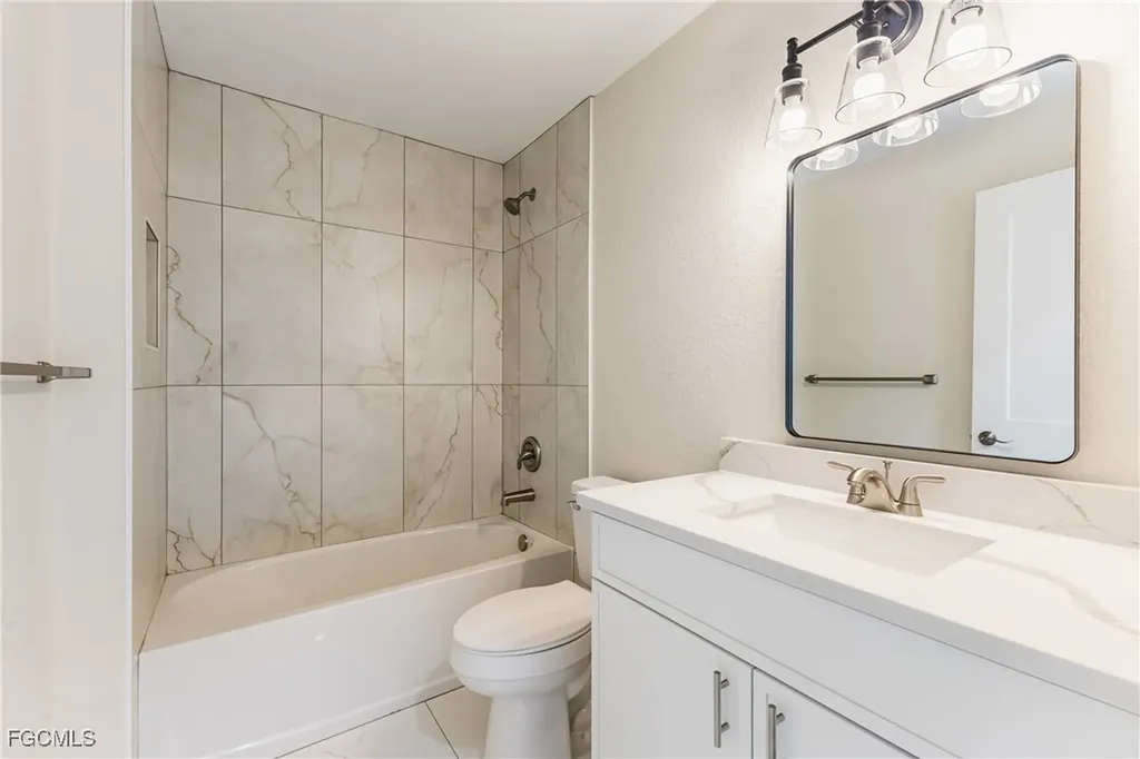 310 NW 16th Place Cape Coral FL 33993