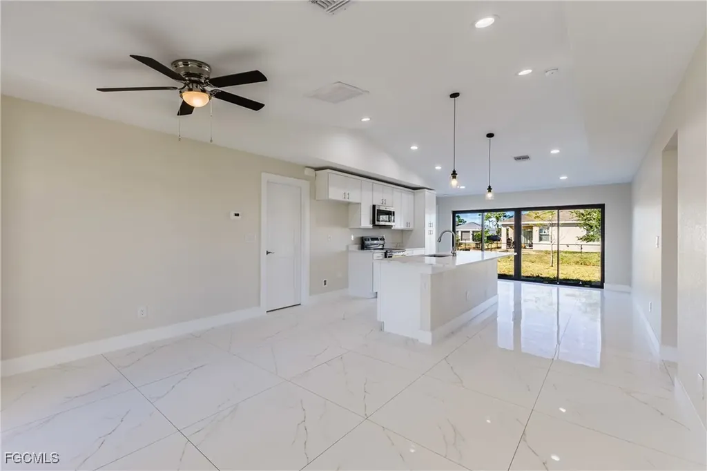 310 NW 16th Place Cape Coral FL 33993