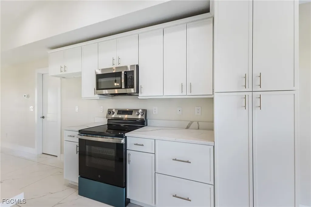 310 NW 16th Place Cape Coral FL 33993