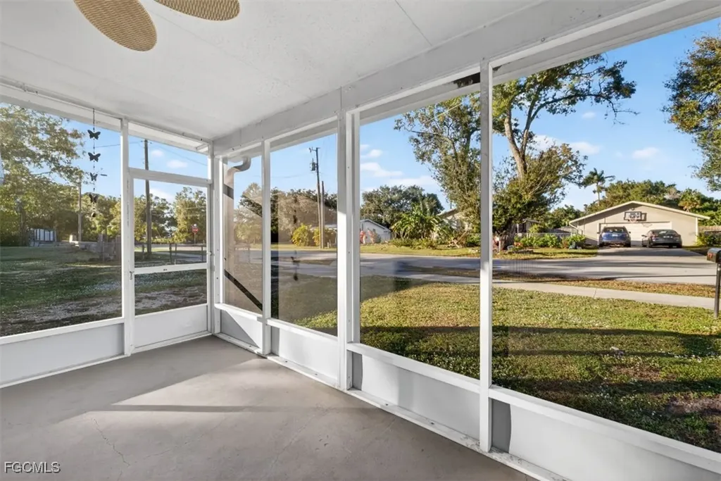 559 Clark Street North Fort Myers FL 33903