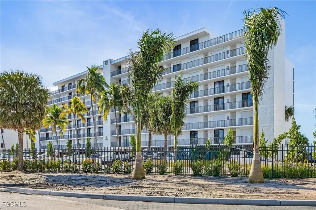 25810 Hickory Boulevard Bonita Springs FL 34134