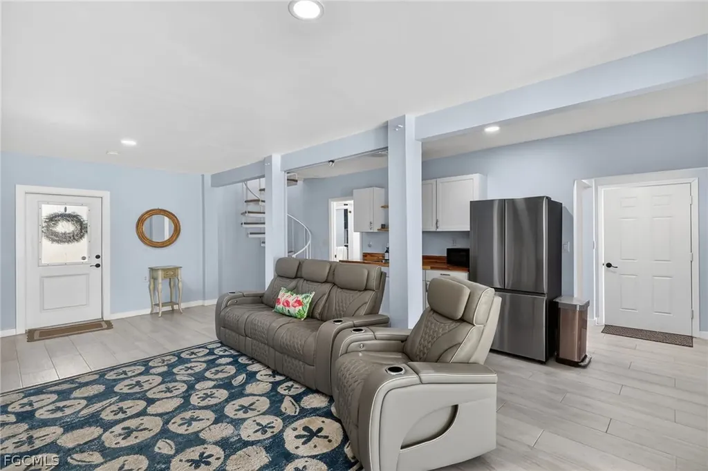 230 Donora Boulevard Fort Myers Beach FL 33931