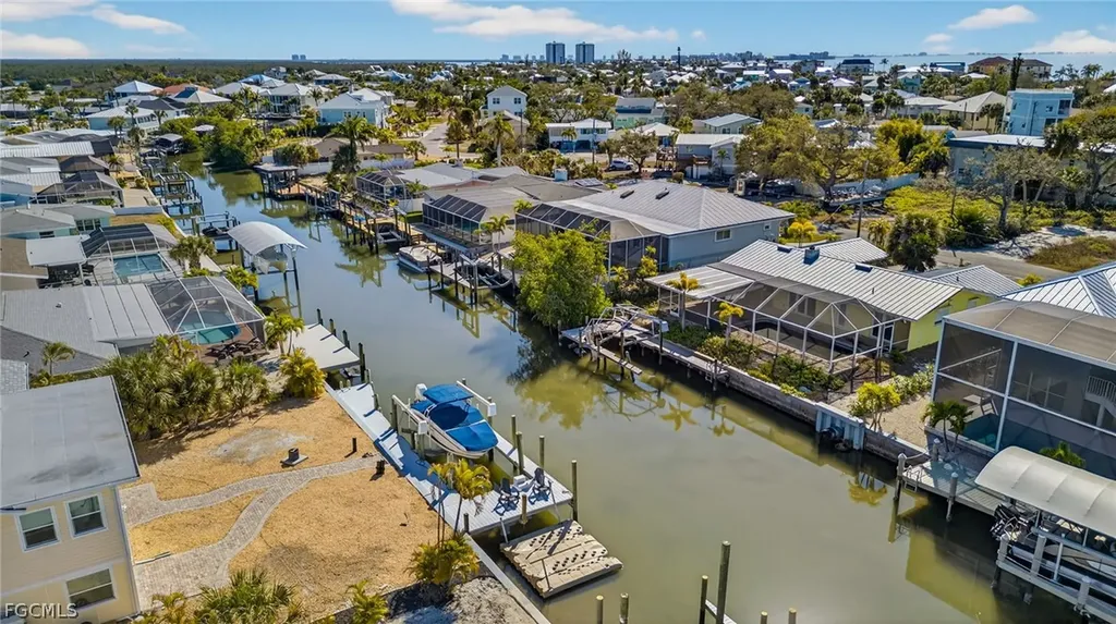 230 Donora Boulevard Fort Myers Beach FL 33931