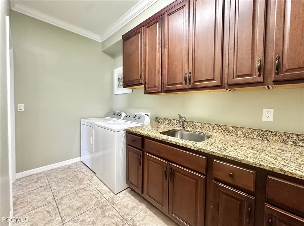 10726 Cetrella Drive Fort Myers FL 33913