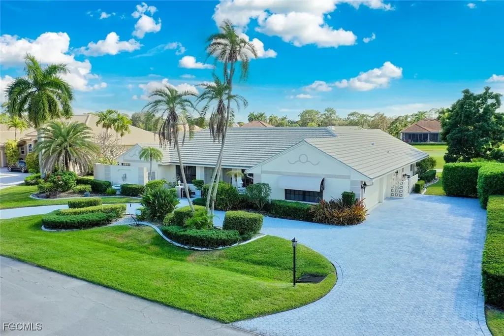 8200 Glenfinnan Circle Fort Myers FL 33912