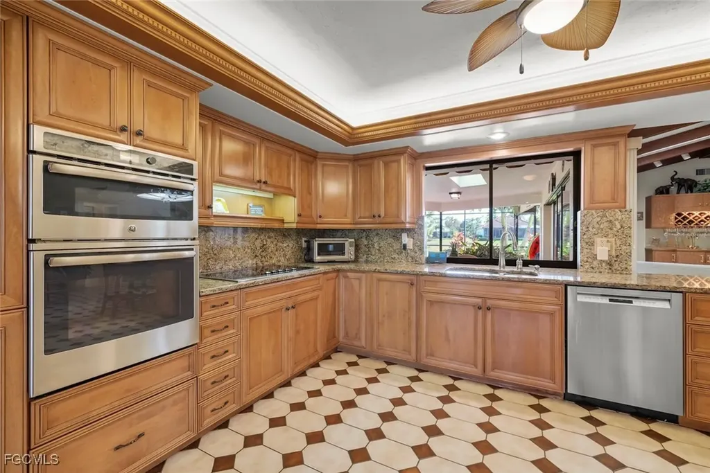 8200 Glenfinnan Circle Fort Myers FL 33912