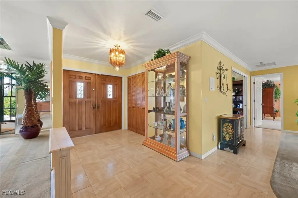 8200 Glenfinnan Circle Fort Myers FL 33912
