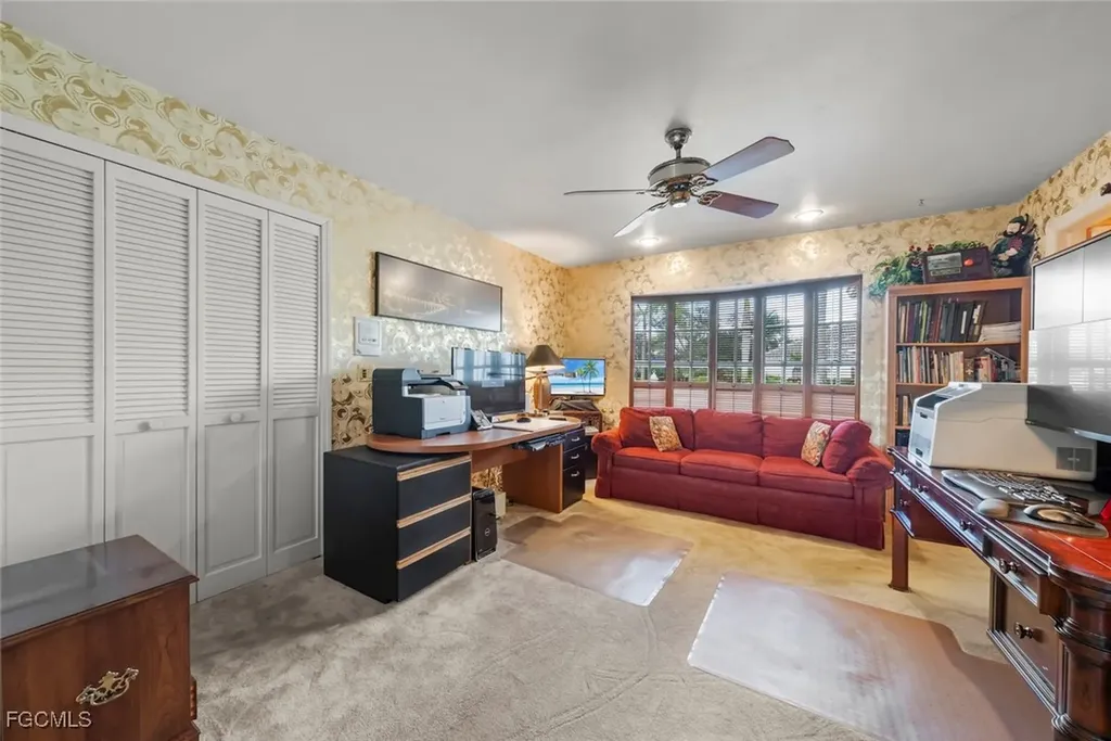 8200 Glenfinnan Circle Fort Myers FL 33912