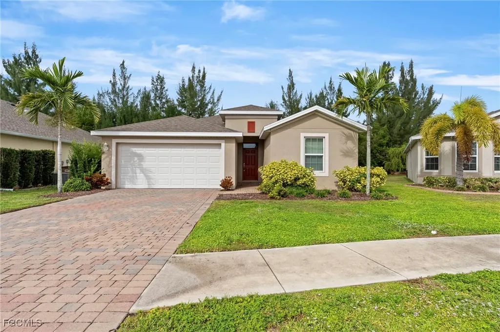 2709 Loreto Court Cape Coral FL 33909