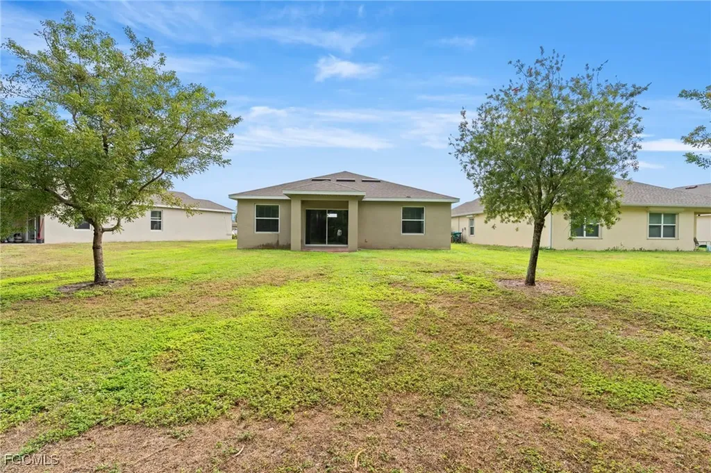 2709 Loreto Court Cape Coral FL 33909
