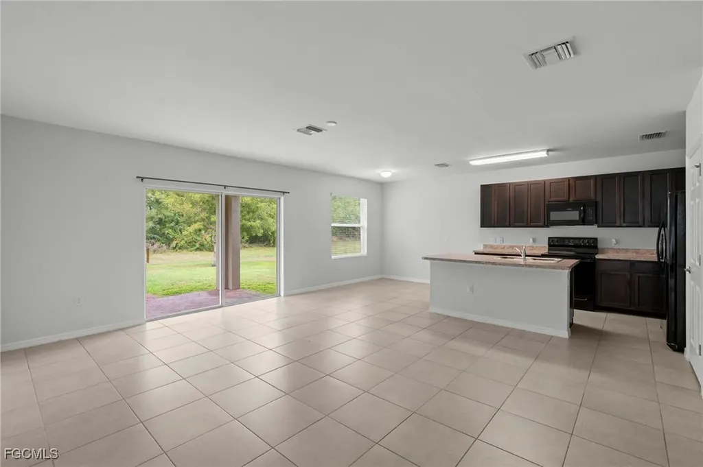 2709 Loreto Court Cape Coral FL 33909