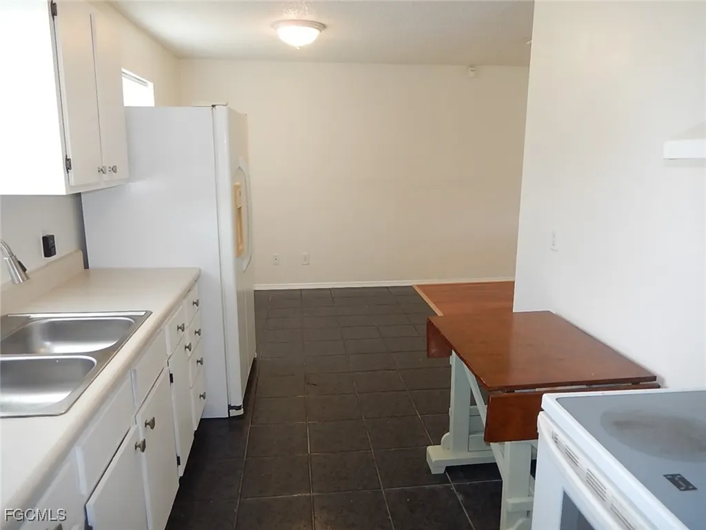 3309 2nd Street SW Lehigh Acres FL 33976