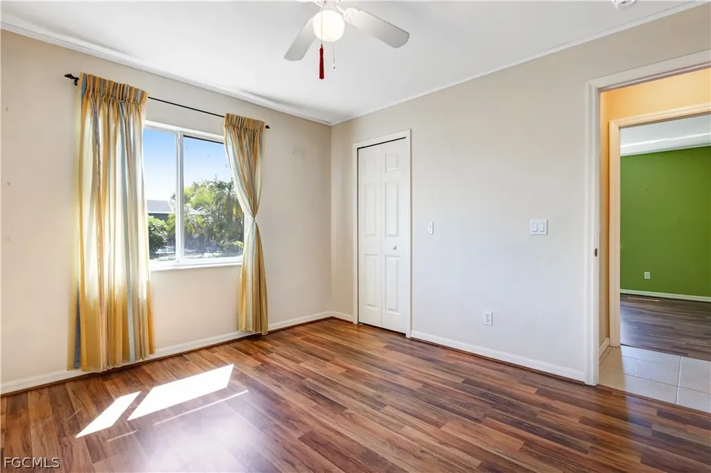 3908 SE 2nd Avenue Cape Coral FL 33904