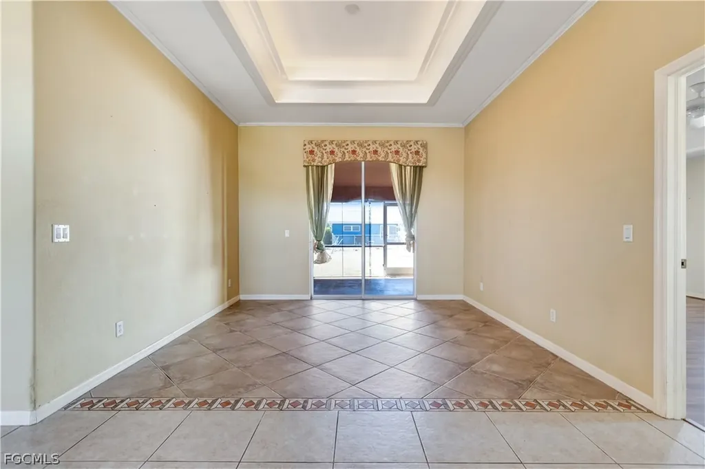 3908 SE 2nd Avenue Cape Coral FL 33904