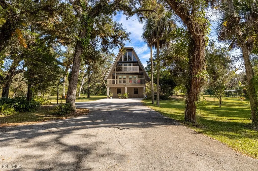 19650 N River Road Alva FL 33920