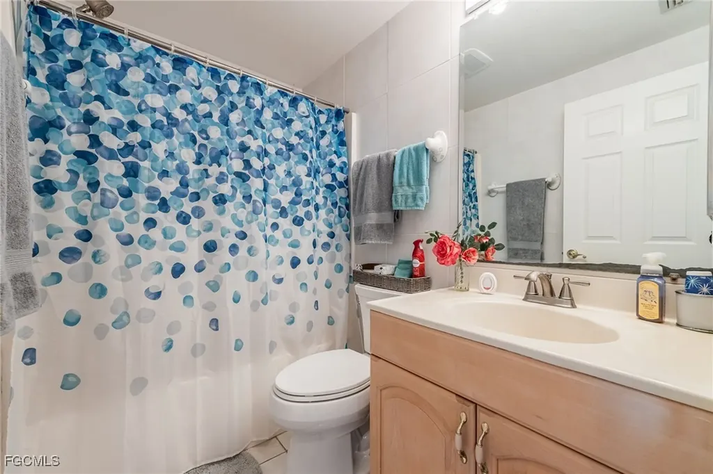 19650 N River Road Alva FL 33920