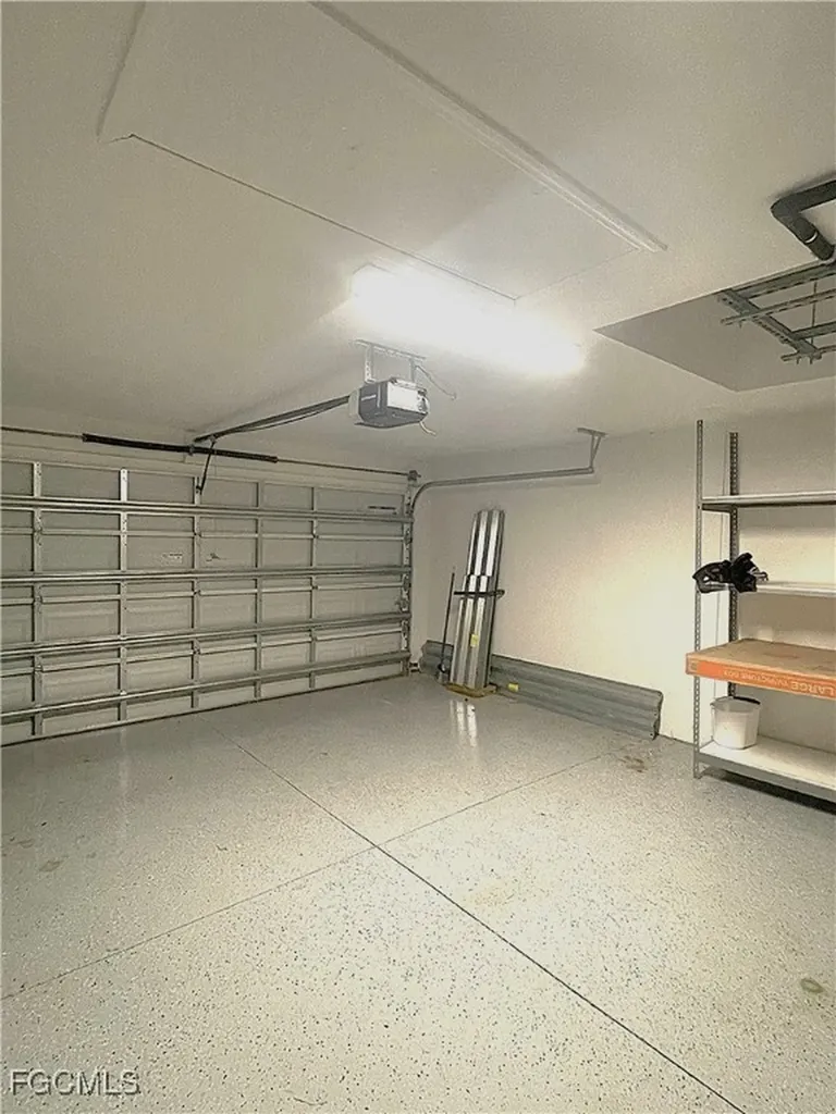 2614 NE 6th Place Cape Coral FL 33909